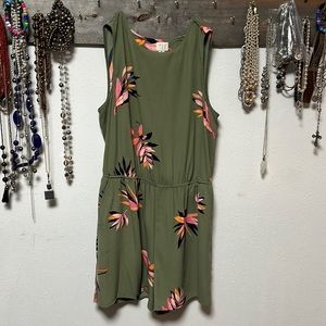 Beautiful romper for summer